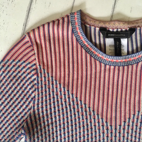 BCBG MAXAZRIA Kayla Crop Knit Top SMALL - Picture 8 of 11